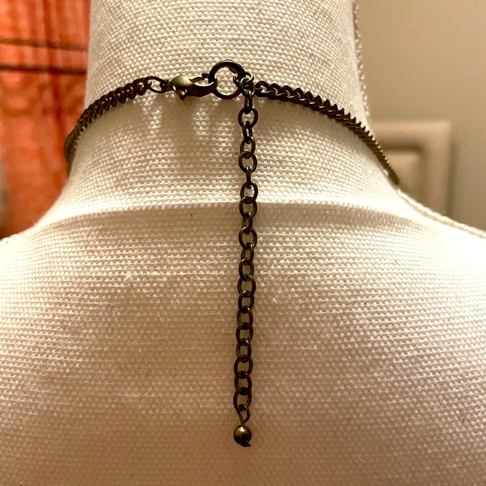 Beautiful statement necklace - Picture 3 of 3